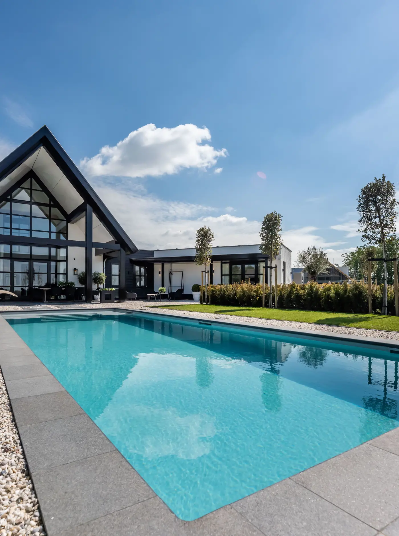 Waardhuizen zwembad 2